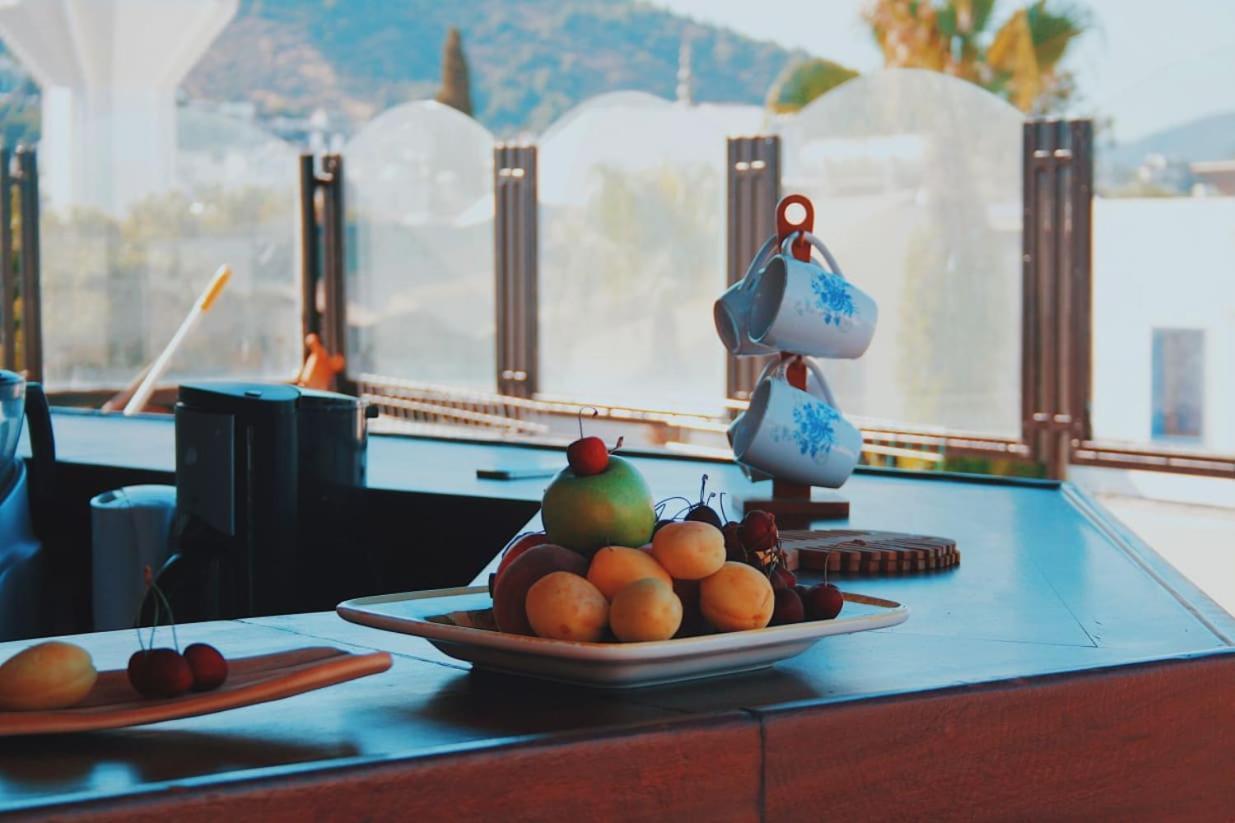 La Luna Hostel Bodrum Bagian luar foto
